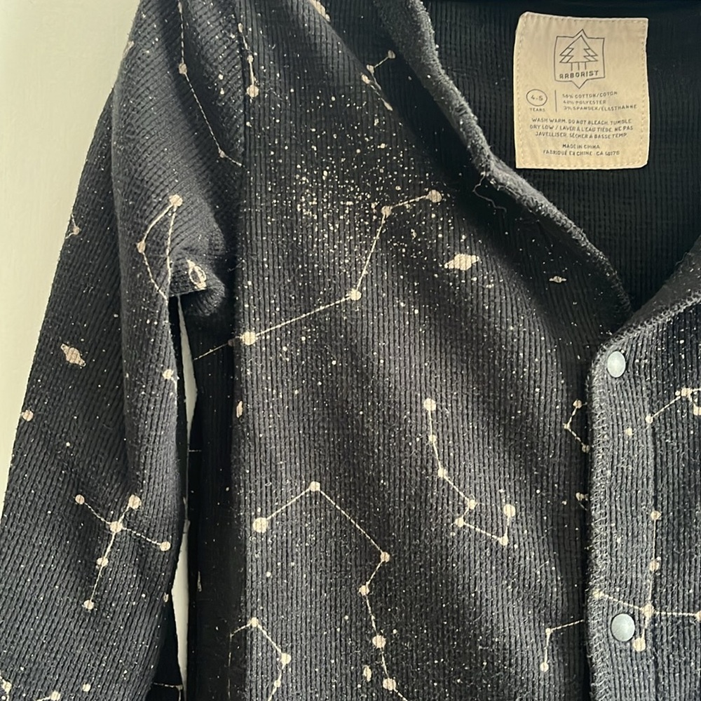 Arborist (The Drake) PJ’s, constellation print, size 4/5